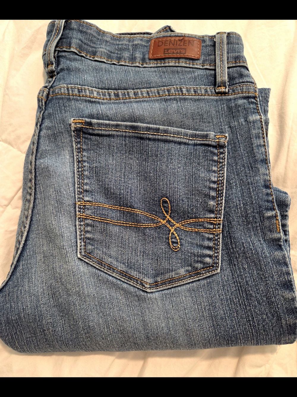 Denizen from Levi's Womens  Straight-Leg Medium Blue Jeans